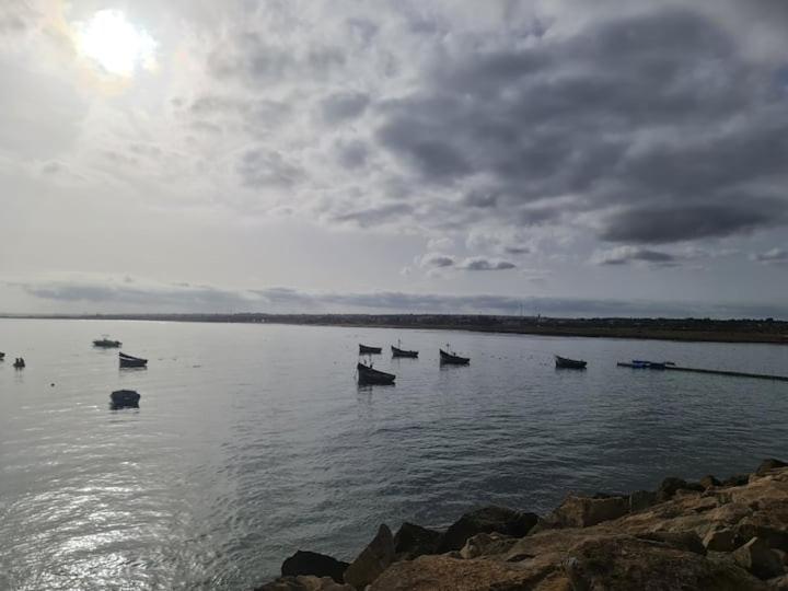 Appartement De Luxe Front Mer A Dar Bouaaza Dar Bouazza Exteriör bild